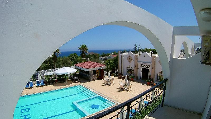 Bare Hill Holiday Village Elea Exterior foto