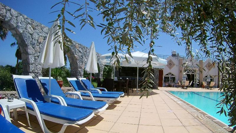 Bare Hill Holiday Village Elea Exterior foto