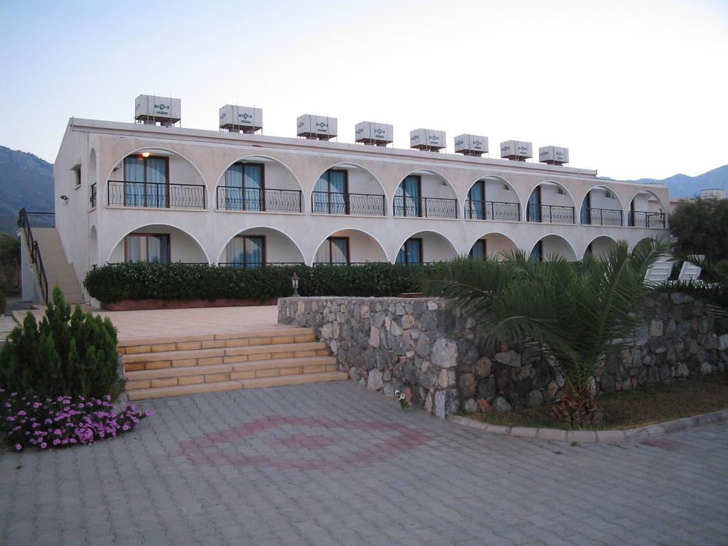 Bare Hill Holiday Village Elea Exterior foto